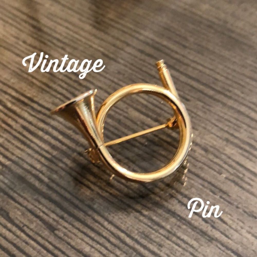 Vintage Goldtone French Horn Pin Musical Instrument